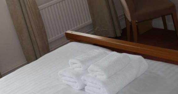 The Leaking Well Bed & Breakfast Dunhampton Bilik gambar